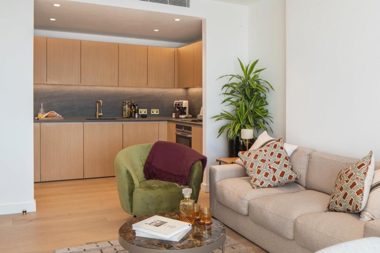 Modern Apartments At Enclave Located In Central Londra Exterior foto